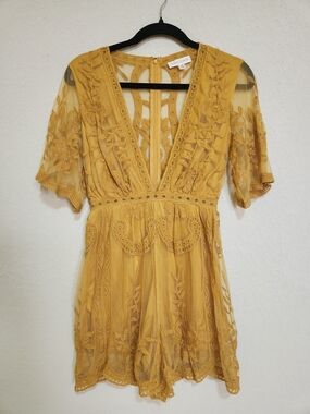 Honey Punch Embroidered Mustard Yellow Sheer Lace Boho Romper Size Xs